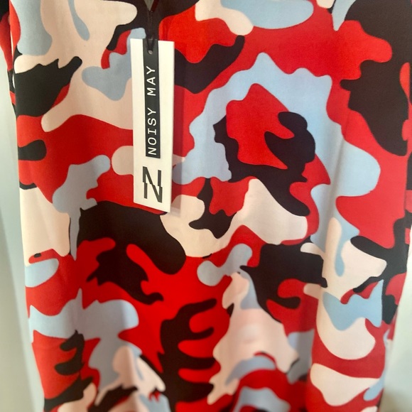 Sundress - Picture 3 of 5